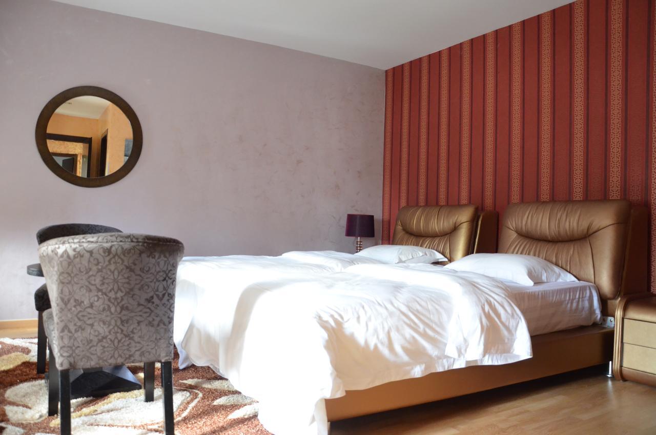 Johnny Hotel Kamenice 外观 照片